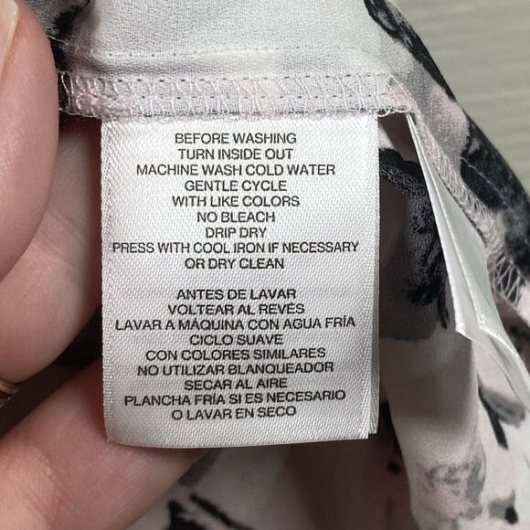 NWT Black Label By Evan Picone Top Womens Size XL V Neck Tie Pink Floral - Picture 7 of 10